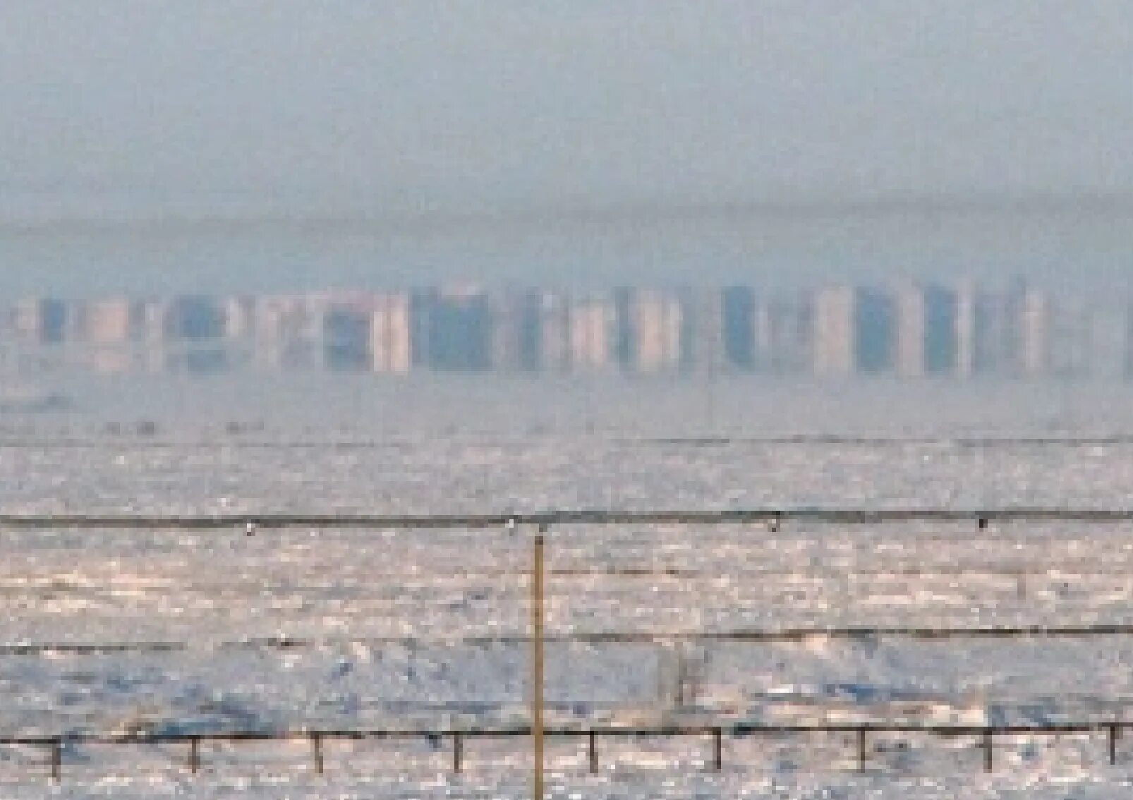 Мираж попали. Мираж фата-Моргана. Фата Моргана верхний Мираж. Фата-Моргана природное явление. Мираж фата Моргана в пустыне.