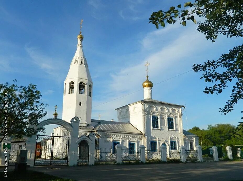 Воскресный район. Церковь Воскресения Христова Чебоксары. Храм Вознесения Христова Чебоксары. Воскресенская Церковь Чебоксары.