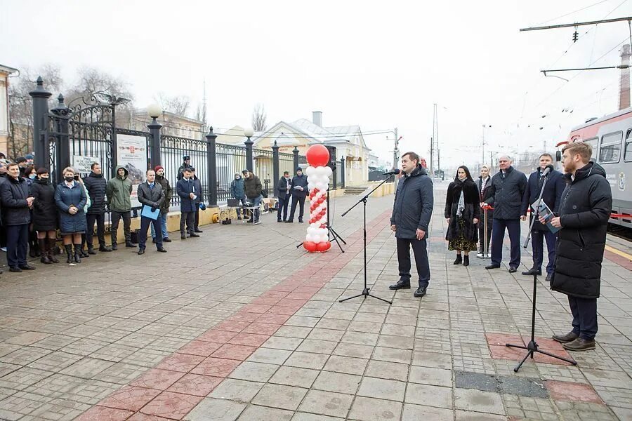 Что в курске и воронеже. Курск воронеж. Жд вокзал воронеж 2. Воронеж курск километраж. Что в курске и воронеже.
