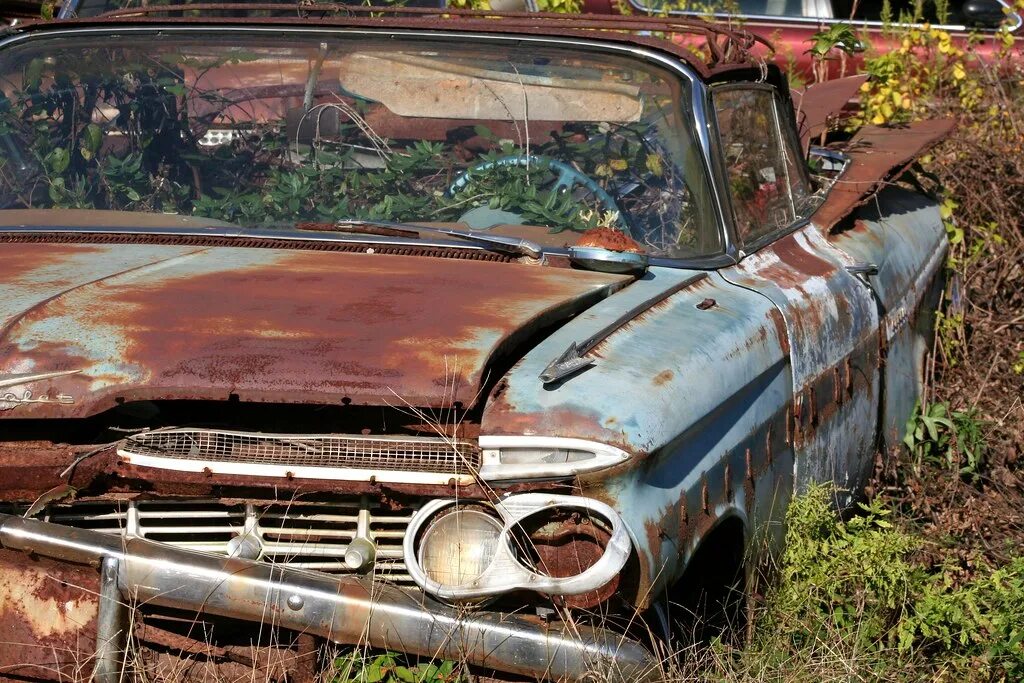 Chevrolet 1959 abandoned. Восстановление старых автомобилей. Старые машины после пожара. Заброшенная машина PNJ.