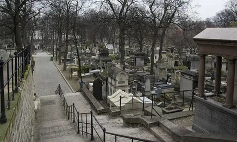Могилы парижа