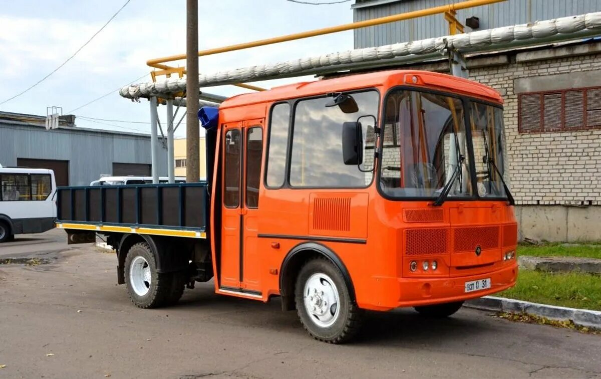 Семар 3282 кавз. Паз 3205 бортовой. Автобус с прицепом. Ту грузовой. Грузовики и автобусы.