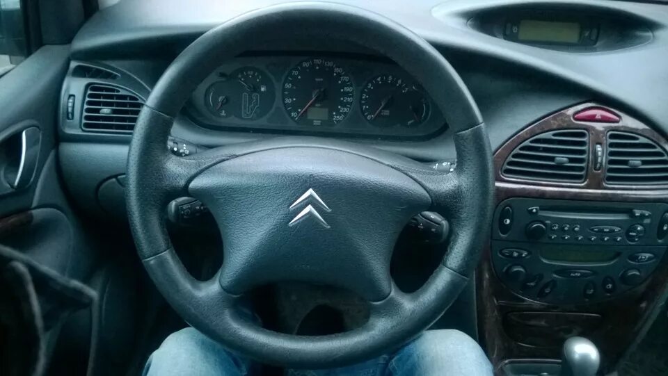 Б/у Руль Ситроен С5 / Citroen C5 1-поколение в Москве за 4 500 руб