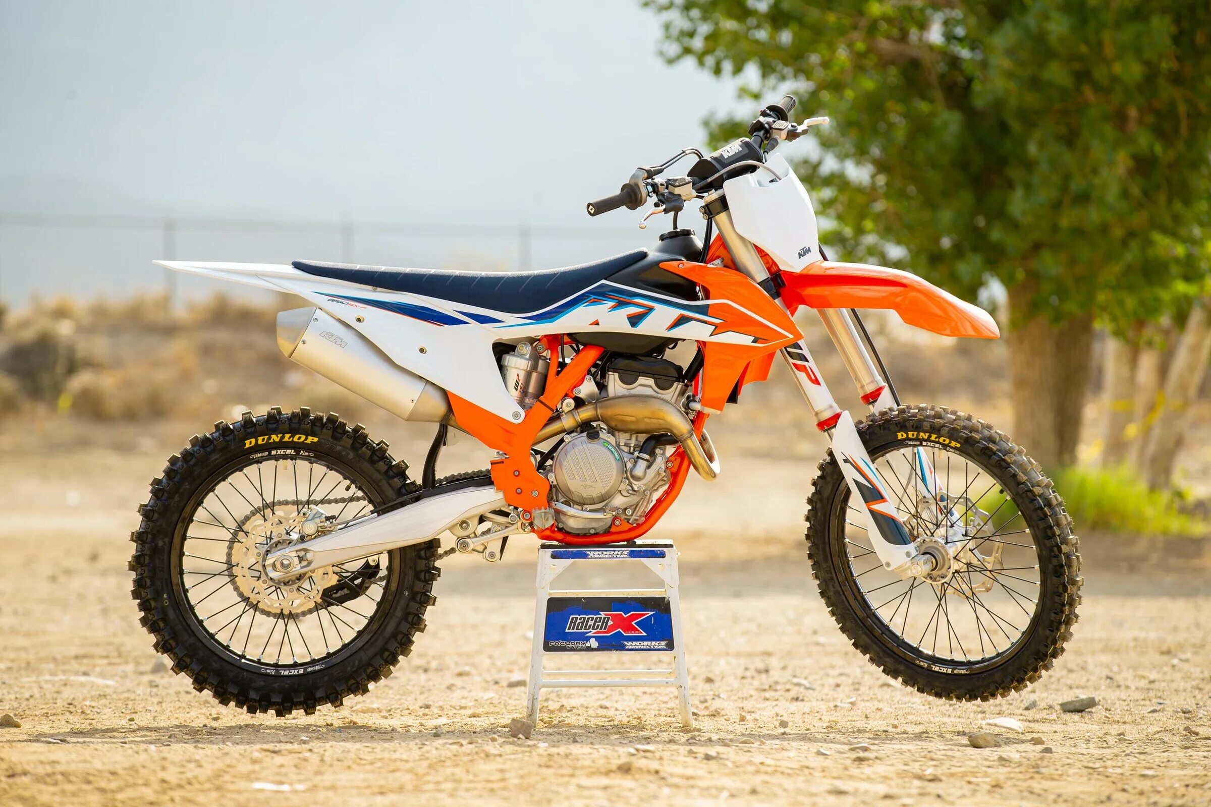 Ktm sx 250. KTM 250 SX-F. КТМ SXF 250 2022. КТМ 250 кросс.