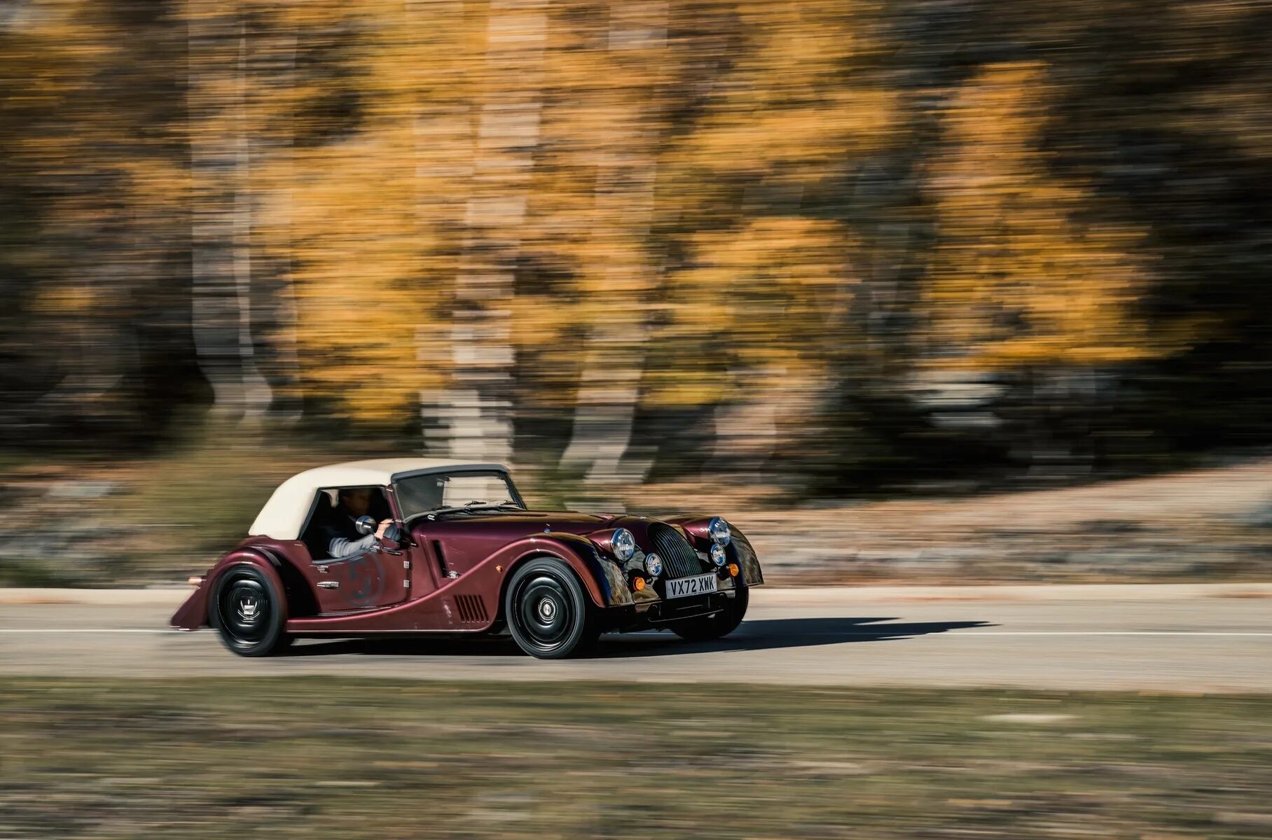 Morgan first. Morgan plus six 2025. морган плюс 6. morgan plus 4. morgan plus 8.