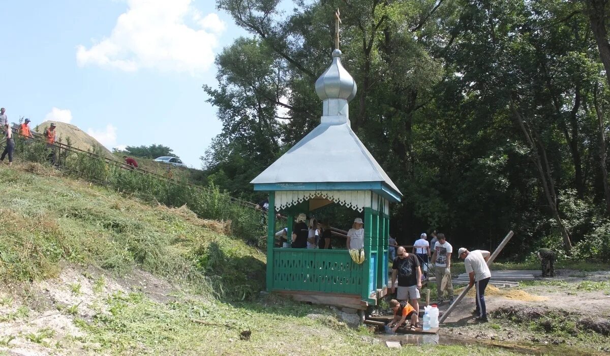 Родник Матроны в Курской области. Курск Святой источник. Рындино Курская область Родник. Салаир Святой источник Матроны Московской.