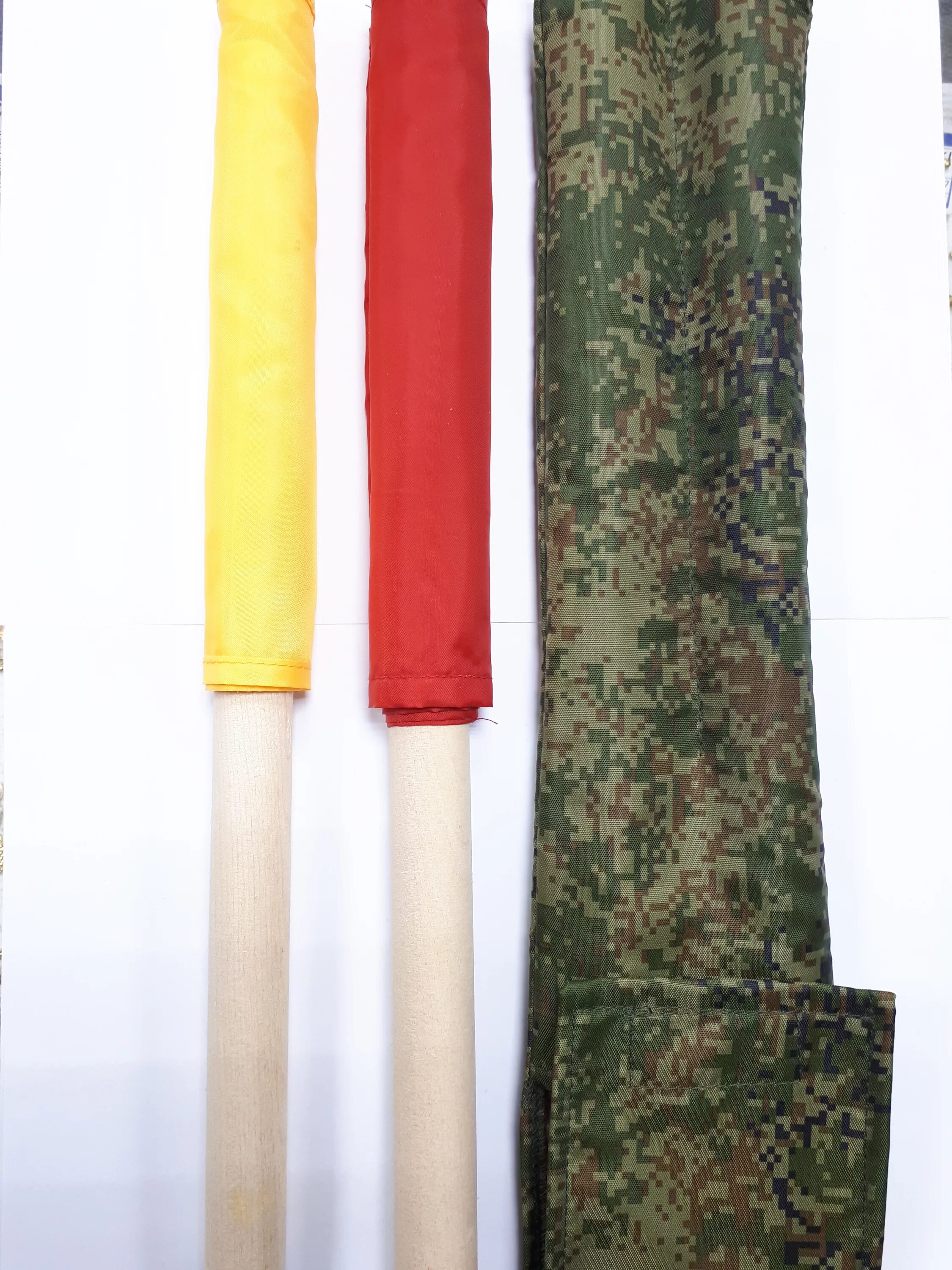 Сигнальные флажки ржд. Флажок сигнальный с20 дуга. Сигнальные флажки армейские белый и красный. Флажки армейские сигнальные размеры жёлтый и красный. Флажки сигнальные (красный+желтый, красный+белый).