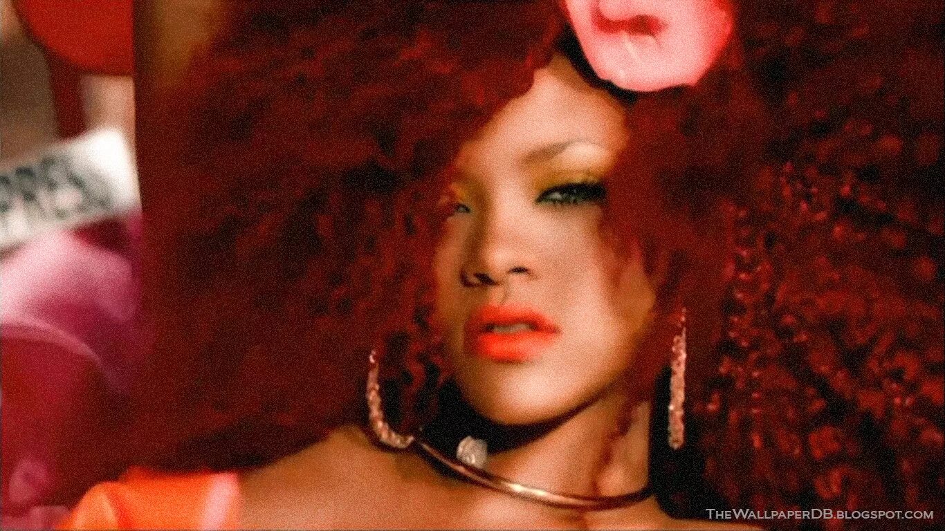 Rihanna песни. Рихана s&amp;m. rihanna 80s. rihanna s&amp;m клип. лав сонг рианна.