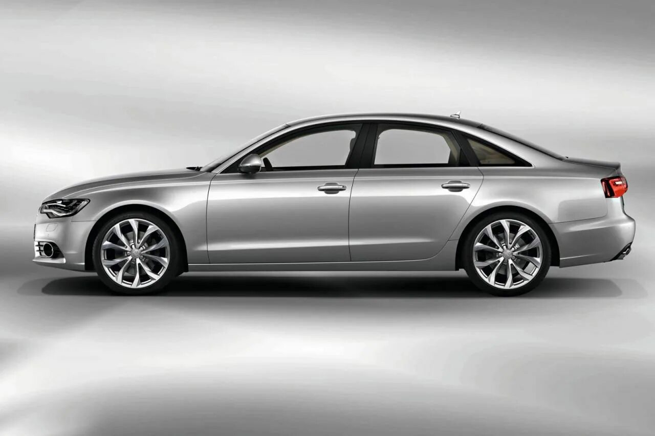 Ауди а6 выпуск. Ауди а6 седан. Ауди а6 седан 2011. Audi a6 c7 сбоку. Audi a6 IV (c7).