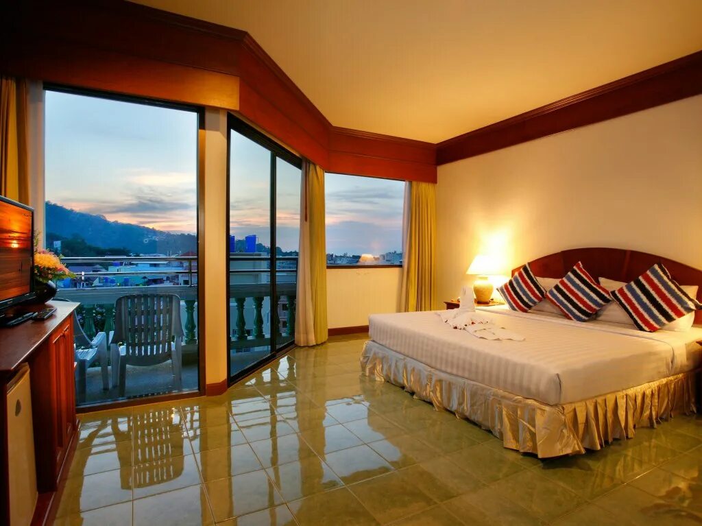 Jiraporn hill resort 3 пхукет. Jiraporn hill resort. jiraporn hill resort patong 3*. jiraporn hill resort пхукет. отель jiraporn hill resort 3* таиланд, пхукет.