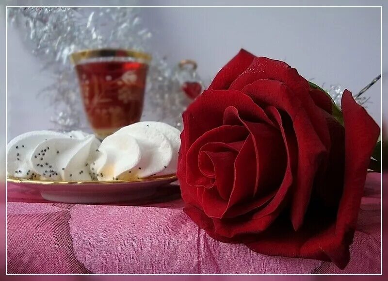 Хорошего дня любимая гифки. Доброе утро розы. С добрым утром розы. Доброе утро с прекрасными розами.