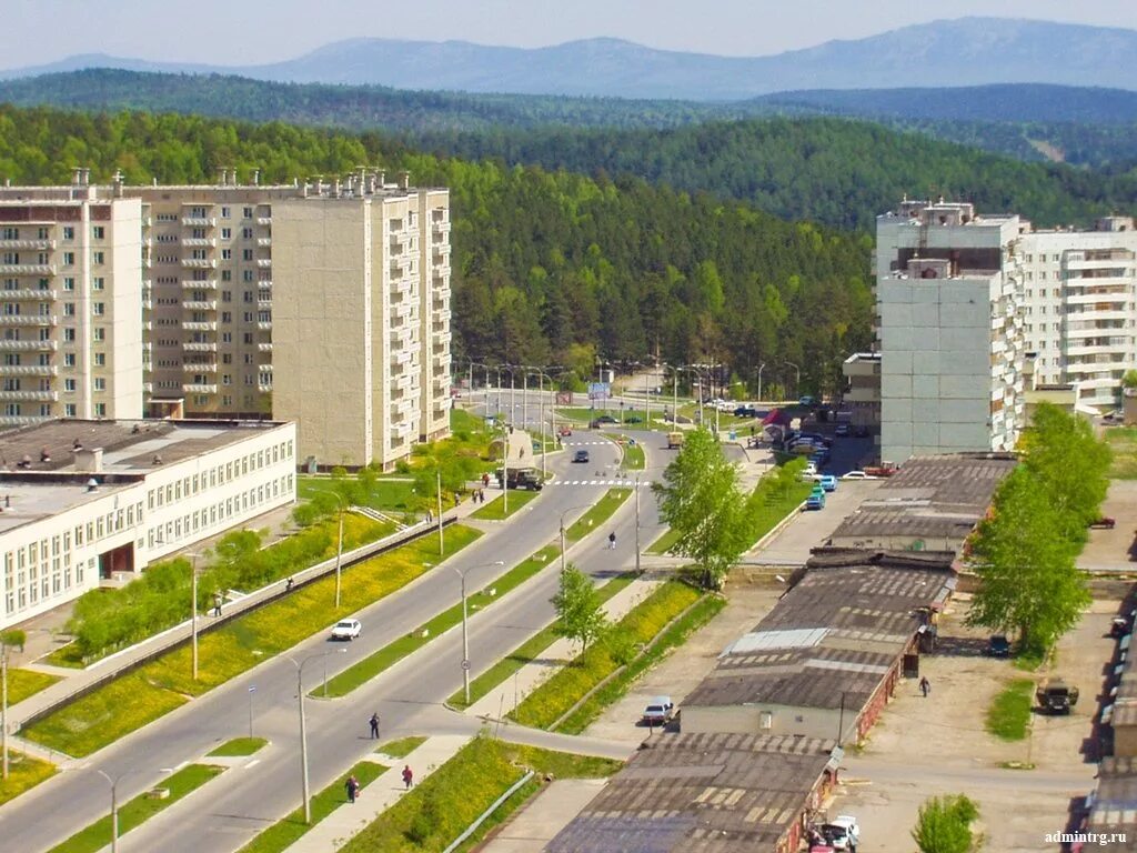 Закрытые города. Трёхгорный Челябинская область. Город Трёхгорный Челябинской области. Г Трехгорный 1 Челябинская область. Златоуст 36 закрытый город.