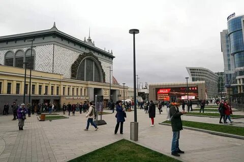 Какие магазины есть на станции