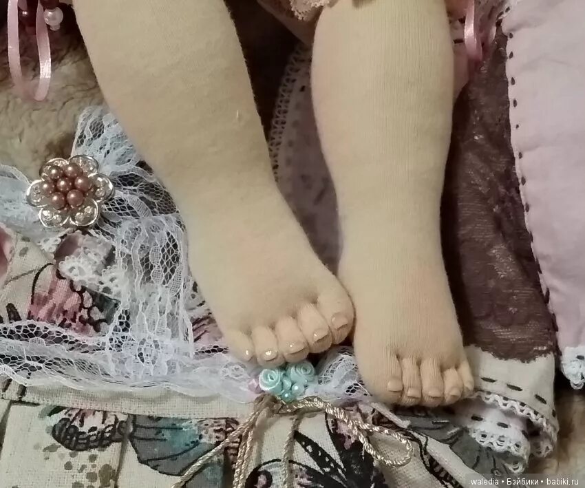 Приделаю ноги. Ноги куклы. Ножки с пальчиками текстильной куклы. Красивые кукольные ноги. Пальцы текстильной куклы.