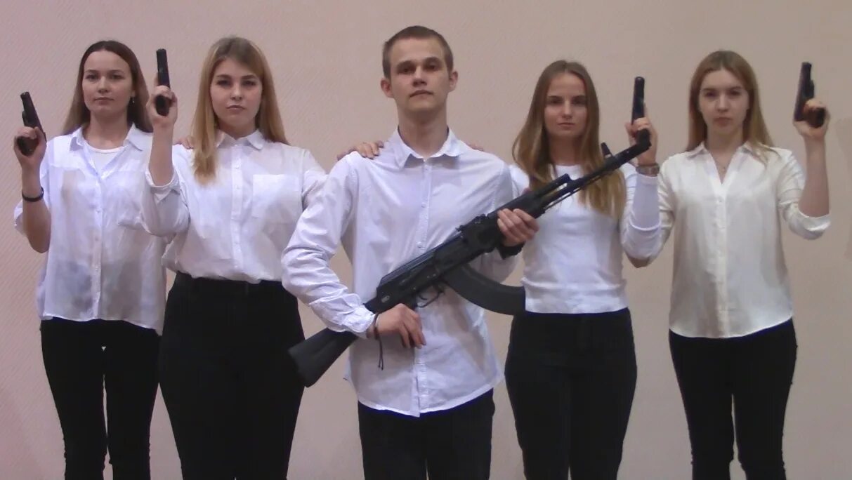 Туризм профессия колледж. Самарский техникум легкой промышленности. Колледжи самары после 9 класса для девушек. Финансовый университет при правительстве рф филиалы. Кировский кооперативный техникум г котельнич.