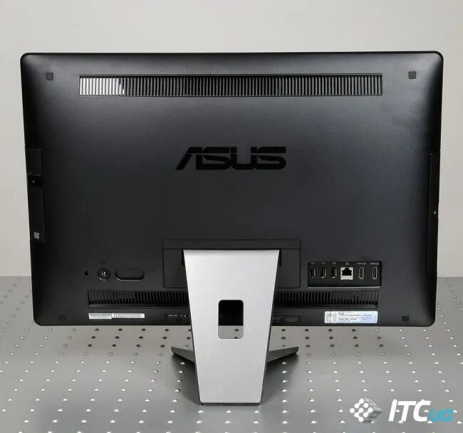 Карта моноблок. Моноблок ASUS et221i. ASUS et2210i. ASUS Harman Kardon моноблок. ASUS моноблок Порты.