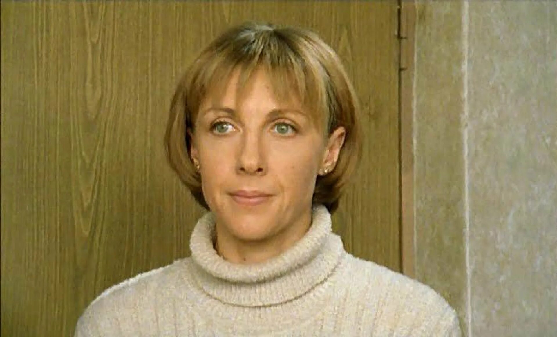 Елена яковлева каменская. Елена яковлева 1999. Наталья щукина интердевочка. Каменская яковлева сериал. Детективы с еленой яковлевой.