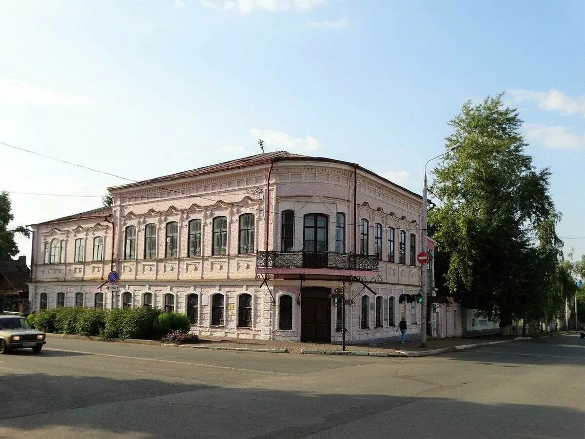 Здание чистополя
