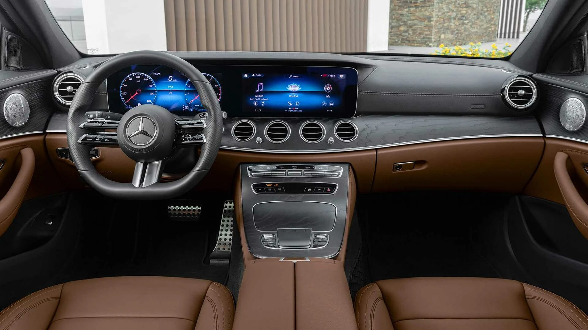 Мерседес е 2025. Mercedes benz e class 2025. mercedes benz e class 2025 салон. mercedes e class 2025. mercedes benz e class w213.