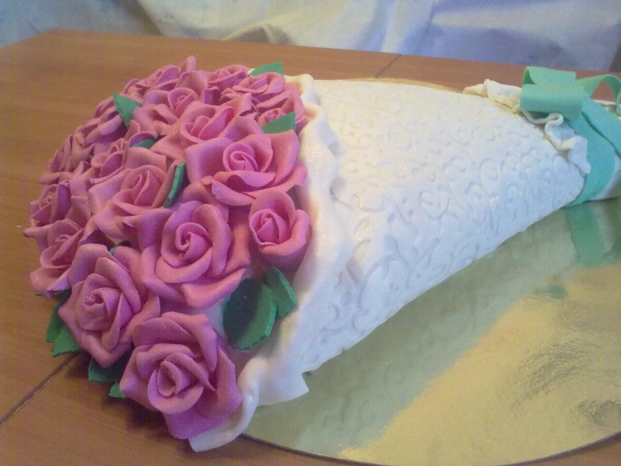 Торт букет. Торт букет цветов из крема. Торт в виде букета цветов. Торт в виде букета цветов. Торт букет роз.