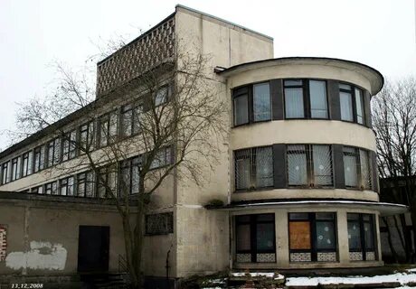 Красных зорь 6
