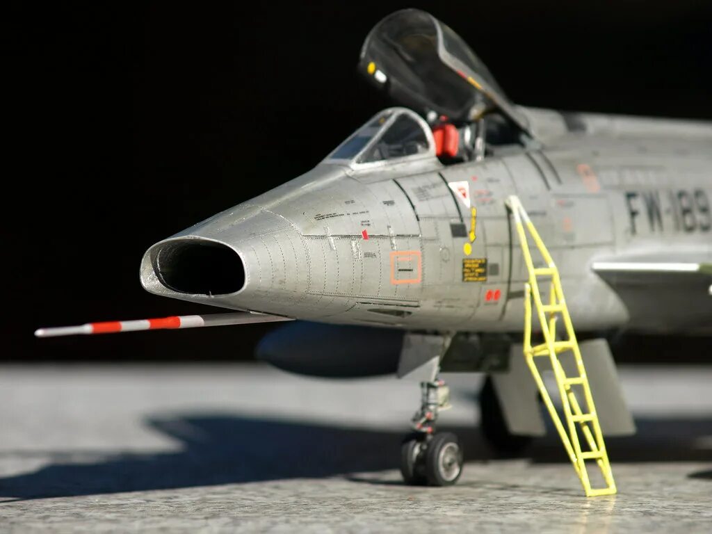 F 100. F-100f super sabre. f-100 super sabre. f 100 d super saber. f-100 super sabre вооружение.