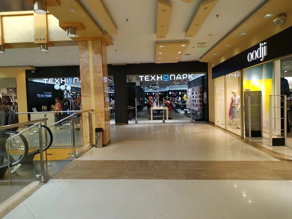 технопарк магазин бытовой техники. технопарк калуга. магазин технопарк калуга 21 век. кибермаркет технопарк румянцево. технопарк на калужской.