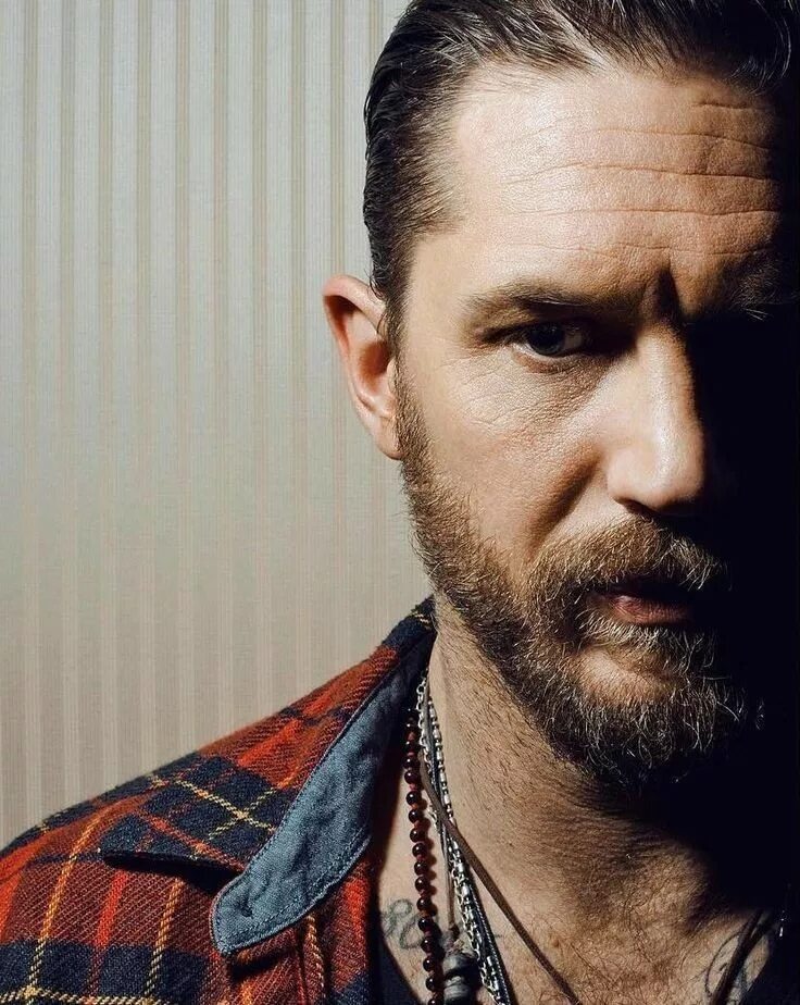 Том харди видео. Tom Hardy. Фото Тома Харди. Том Харди харизма. Tom Hardy 2012.