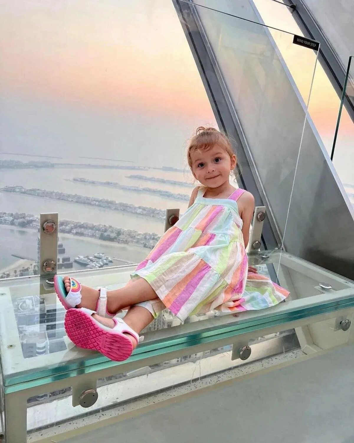 Америка карамелька. Сколько лет амельке карамельке в 2024. Амелка карамелка. Сколько лет амельке карамельке в 2024. Фото амельки.