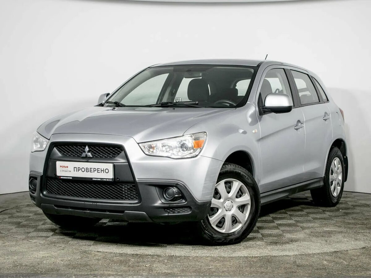 Mitsubishi asx 2011