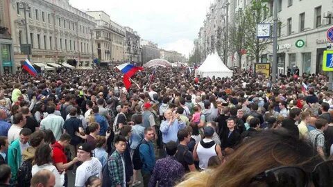 400 человек