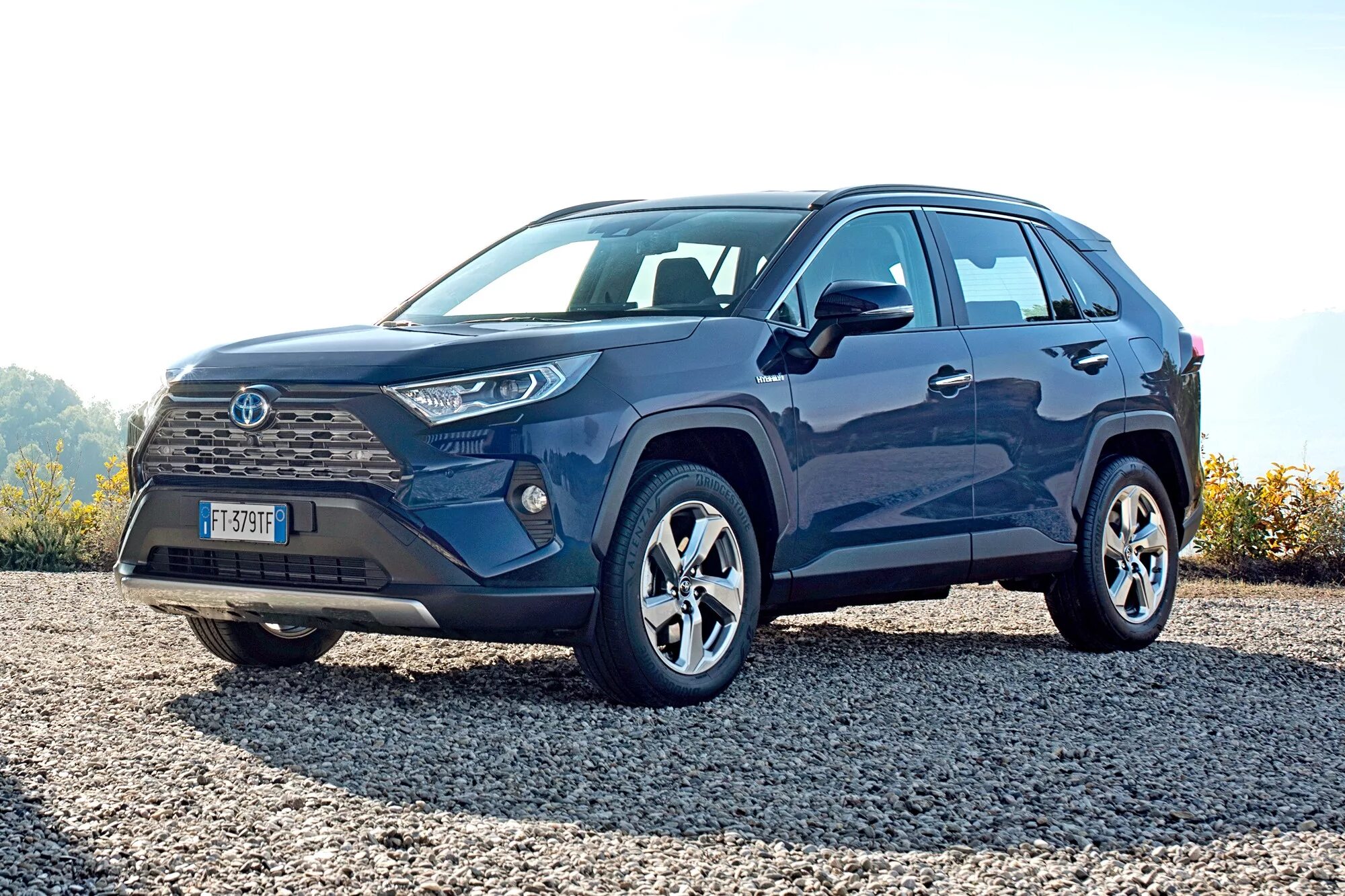 Toyota rav4 5. Toyota rav4 (5g). Toyota rav4 5 поколение. Тойота рав 4 пятого поколения.