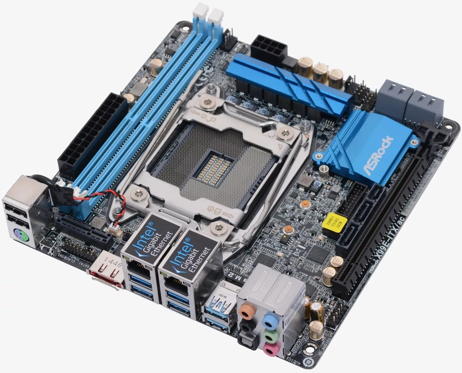 Форм фактор mini itx. X99 mini itx. asrock 2011 mini-itx. материнская плата asrock 2011. материнская плата asrock x99e-itx/ac.