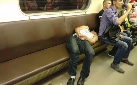 Засыпали метро