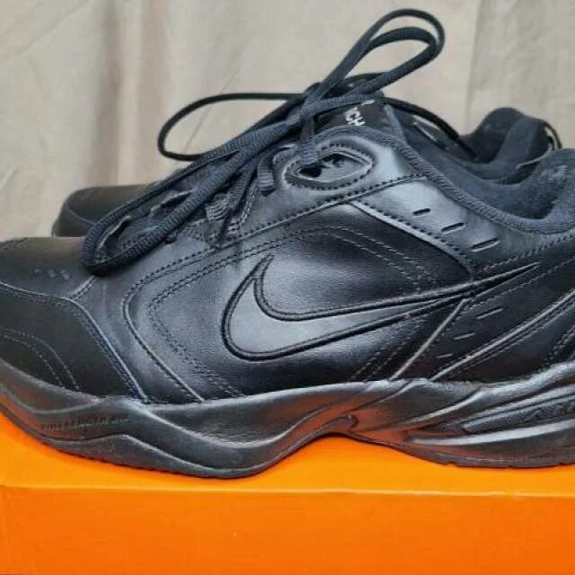 Найк АИР Монарх 4. Nike Air Monarch Black. Найк Монарх 4 черные. Nike Air Monarch черные. Nike air monarch оригинал