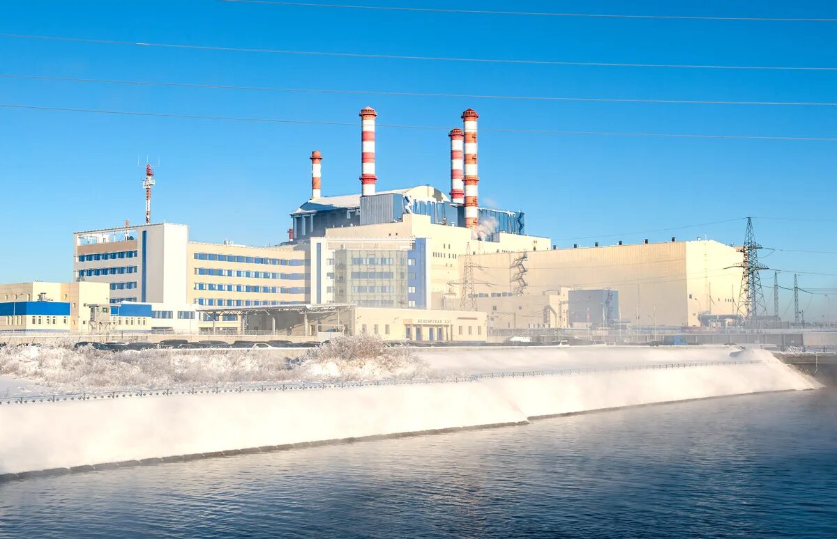 Аэс бн. Белоярская АЭС БН 800. Белоярская АЭС энергоблок БН-800. 4 Энергоблок Белоярской АЭС. БАЭС Белоярская атомная станция.