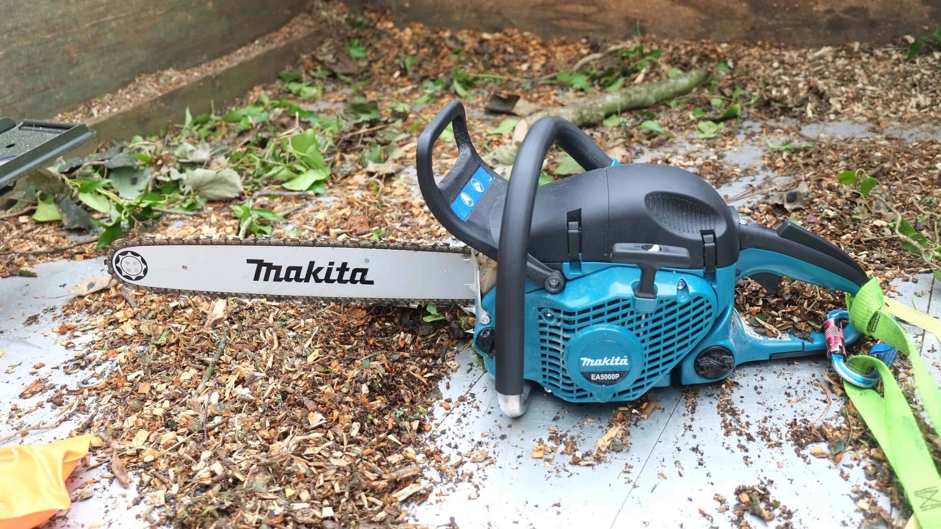 Китайская пила макита. Makita ea7900p70e. бензопила макита мини dcs232t. бензопила макита 3110. бензопила makita ea3200s35a.