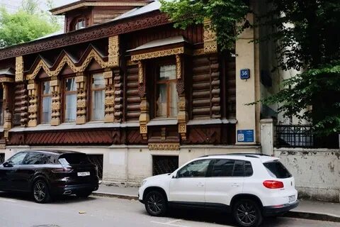 Староконюшенный переулок 4
