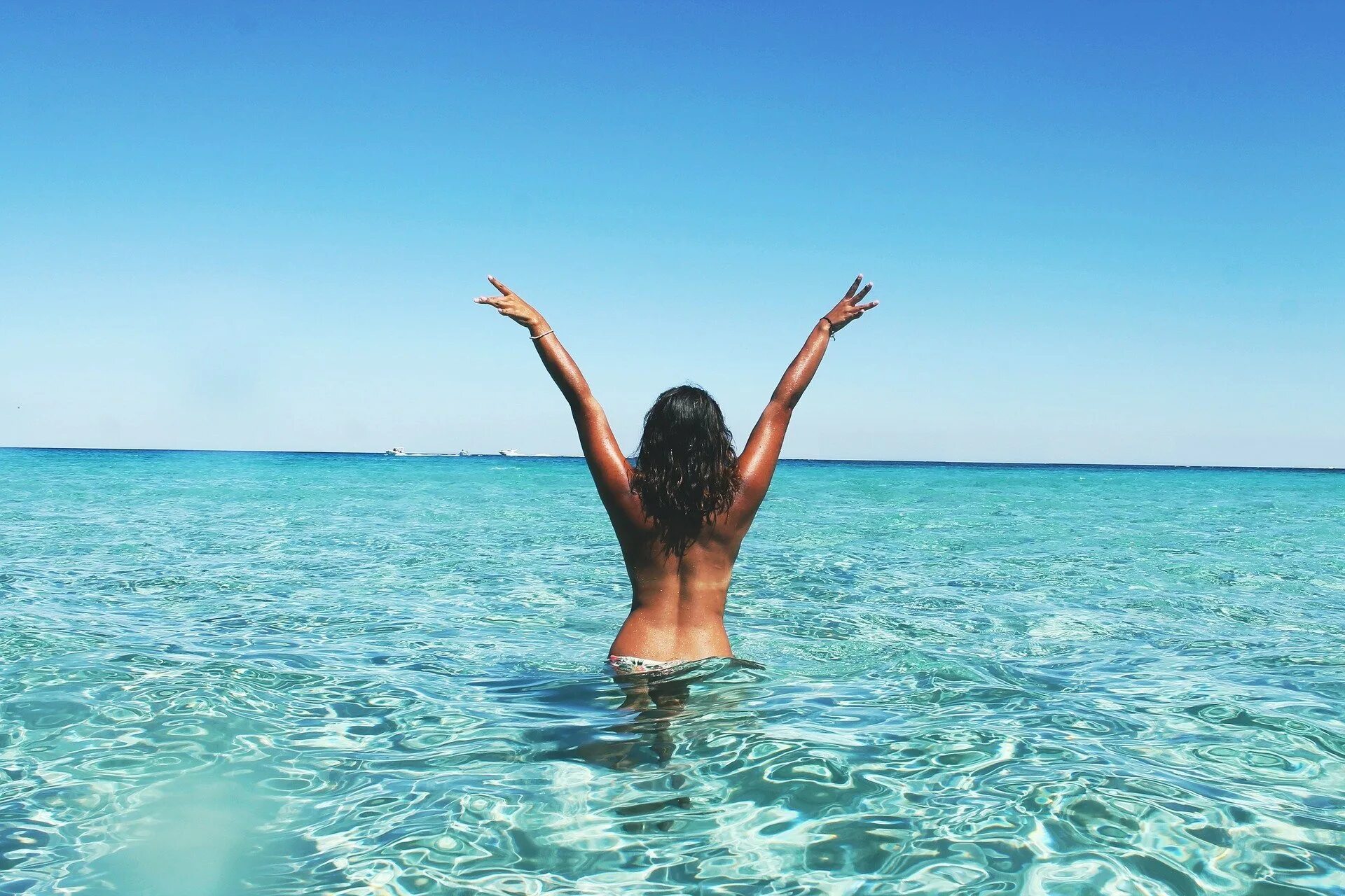 I live in the sea