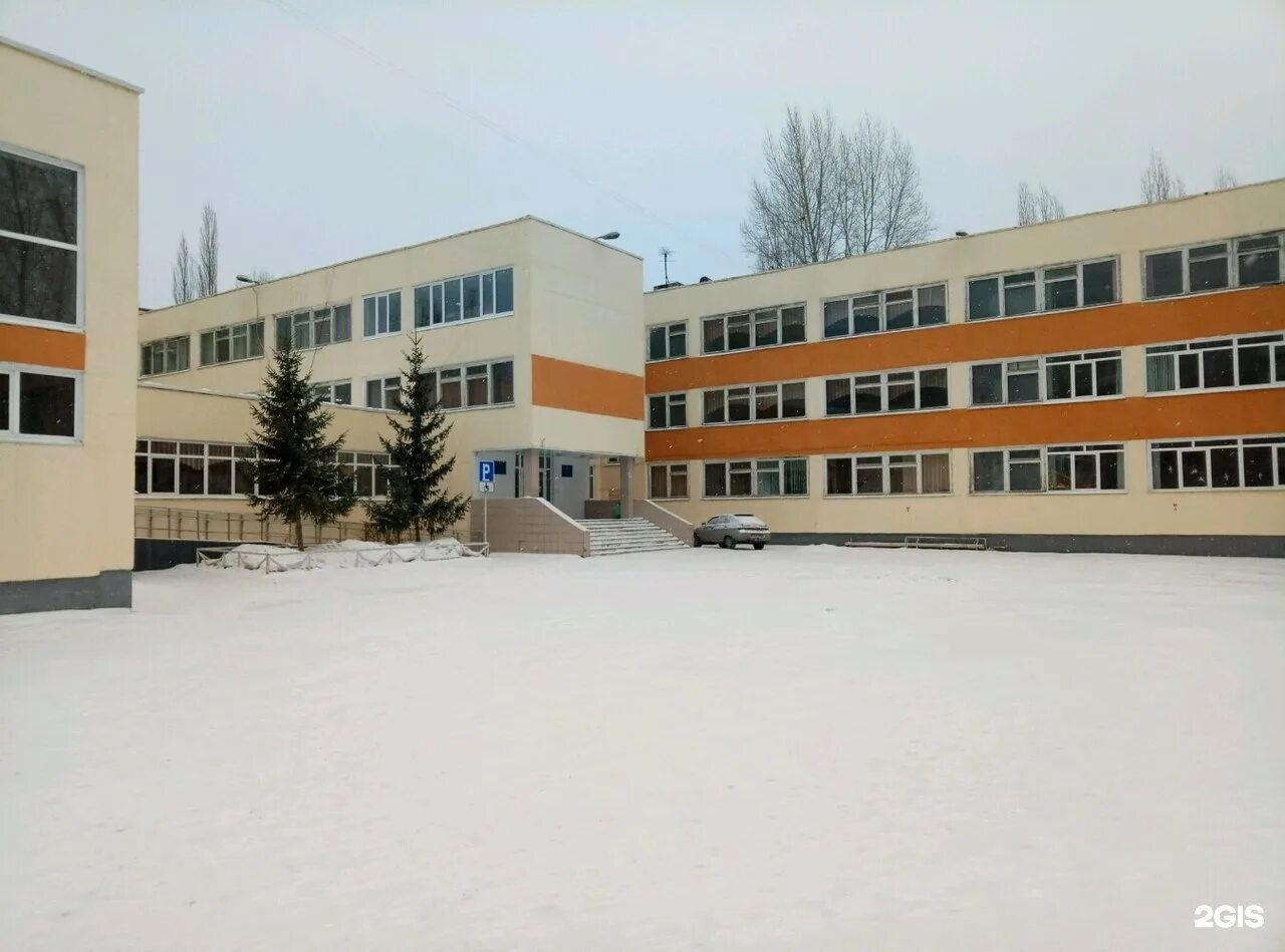 Школы гимназия уфа. 33 школа уфа. Центр образования 26 уфа. Лицей 1 уфа. Полилингвальная гимназия 1 уфа.