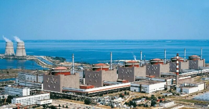 Электроэнергетика россии аэс. Атомная электростанция перевод. Аэс украины. Атомная электростанция перевод. Атомная энергетика источники энергии.