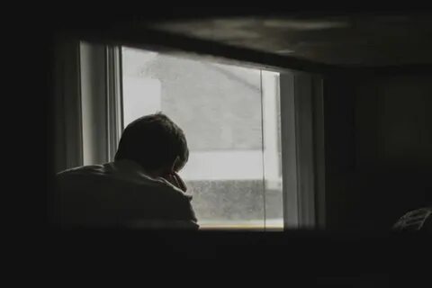 Одинокий окна