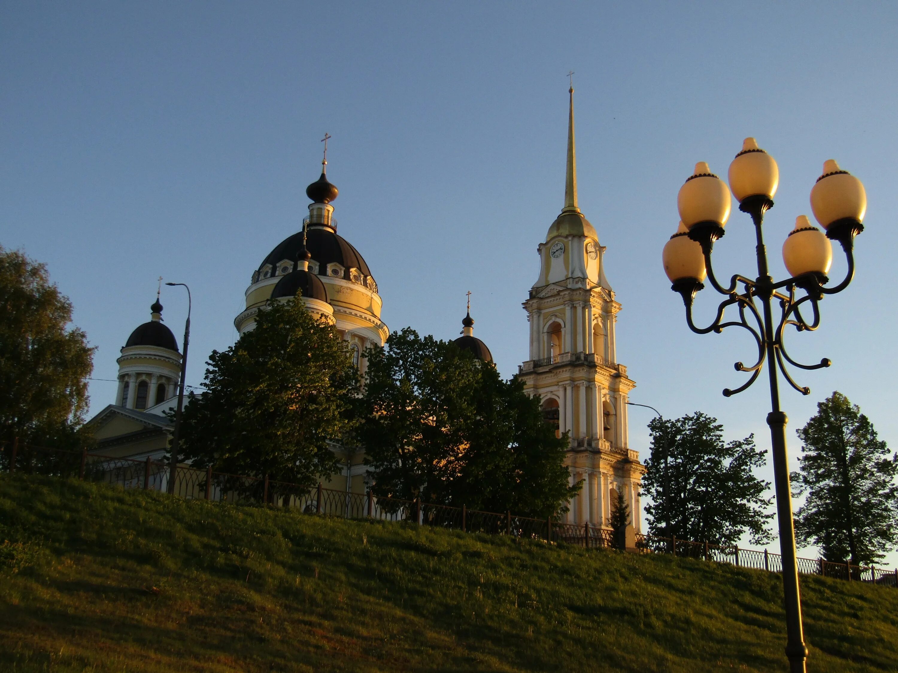 Рыбинское населения. Рыбинск центр города. Рыбинск Ярославская область.