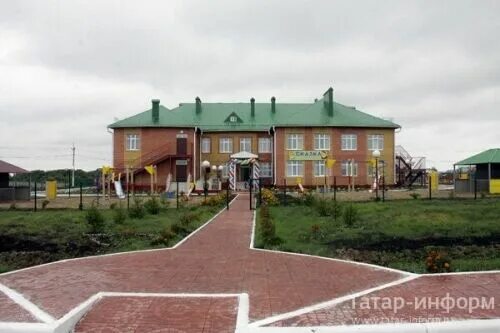 Старое дрожжаное татарстан достопримечательности. Дрожжаное чувашская церковь. Погода дрожжаное татарстан на 10 дней. Старое дрожжаное дом культуры. Ансамбль в чувашии дрожжаное.