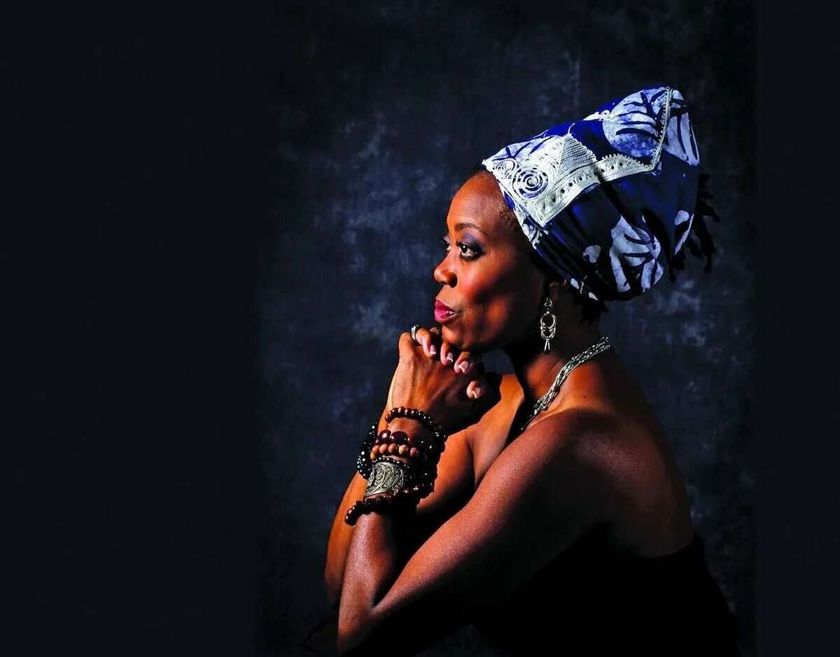 Nina Simone. Nina Simone 2003. Nina Simone фото. 60 негритянки