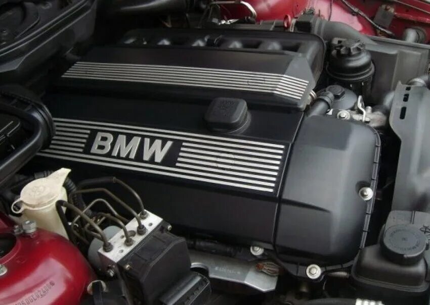 Двигателя бмв е39 м52. Bmw m52 2.5. bmw m52b28. bmw m52 двигатель. мотор бмв 2.8.