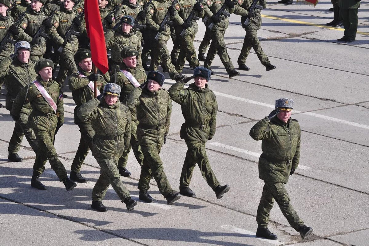 Военный университет парад. ВУМО парад. ВУМО РФ на параде. Мишуткин на параде.