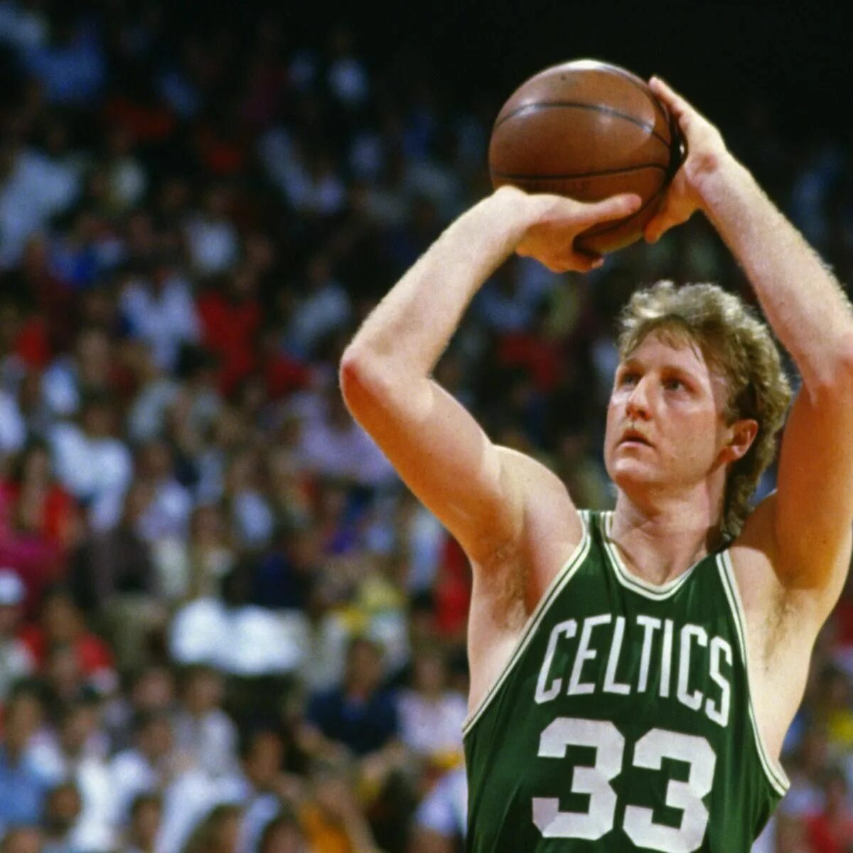 Break in ларри. Larry bird. ларри берд баскетболист в детстве. хозарат берд дэй. игрок ларри.
