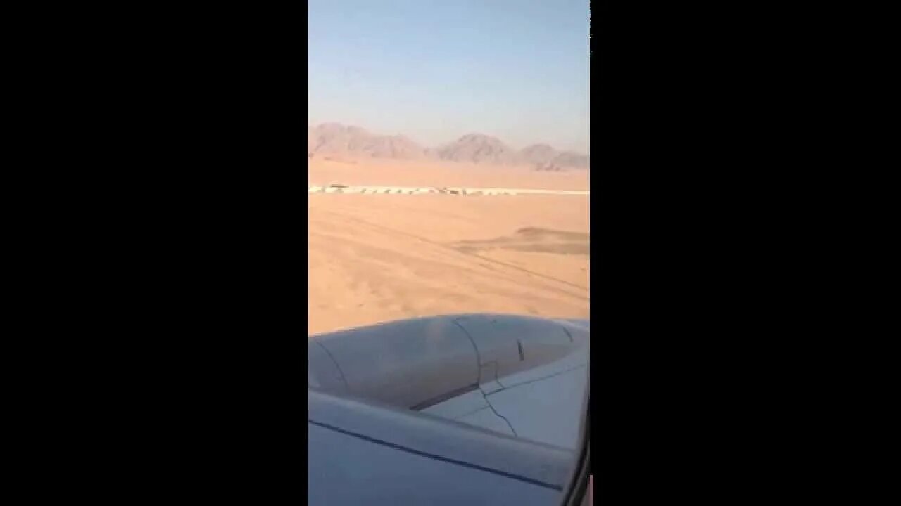 Самолет в нутри из России в Египет. Видео прикол полет в Египет. Закрытие неба над Египтом фото.