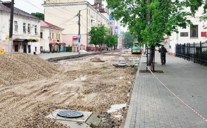 Калуга ул московская. Московская улица калуга. Дзержинского 64 калуга. Улица московская 22 калуга. Московская улица калуга.